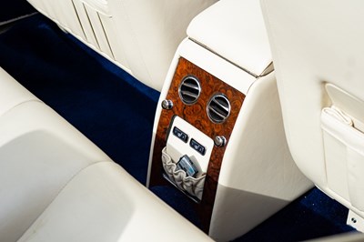 Lot 2001 Rolls-Royce Corniche V