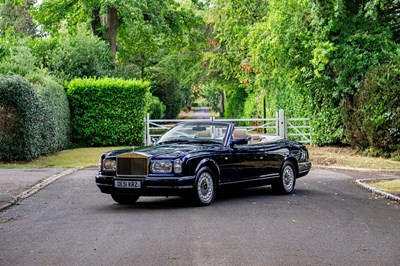 Lot 2001 Rolls-Royce Corniche V
