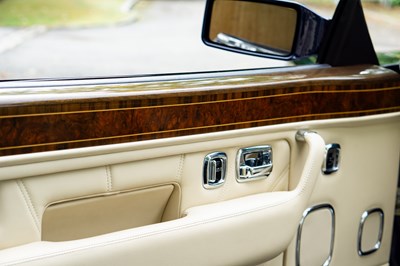 Lot 2001 Rolls-Royce Corniche V