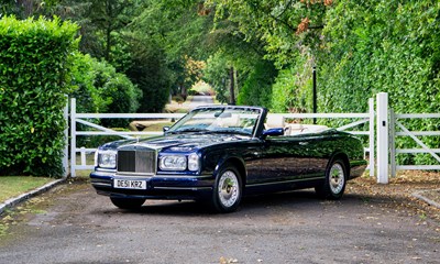 Lot 2001 Rolls-Royce Corniche V