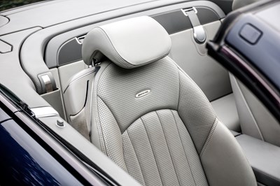 Lot 2003 Mercedes-Benz SL55 AMG