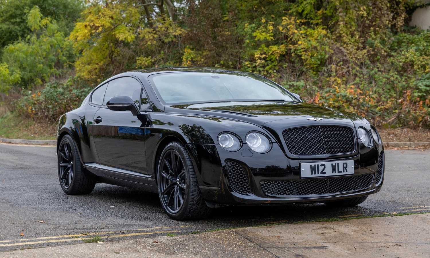 Lot 2010 Bentley Continental Supersports