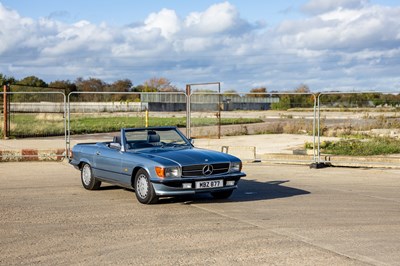 Lot 1987 Mercedes-Benz 300 SL