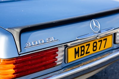 Lot 1987 Mercedes-Benz 300 SL