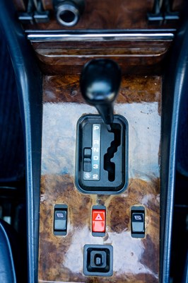 Lot 1987 Mercedes-Benz 300 SL