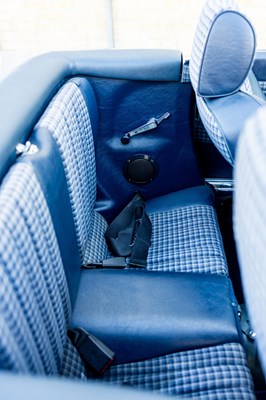 Lot 1987 Mercedes-Benz 300 SL