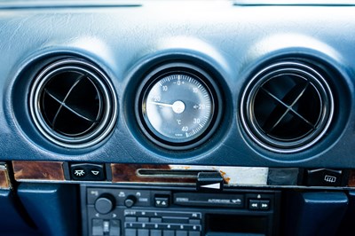 Lot 1987 Mercedes-Benz 300 SL