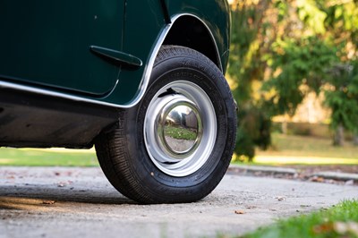 Lot 1981 Leyland Mini Van