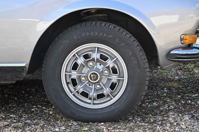 Lot 1973 Peugeot 504 Coupé