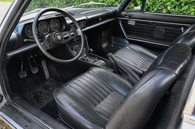 Lot 1973 Peugeot 504 Coupé