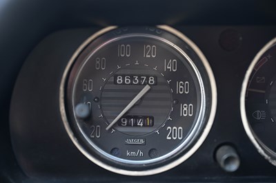 Lot 1973 Peugeot 504 Coupé