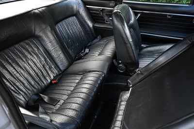 Lot 1973 Peugeot 504 Coupé