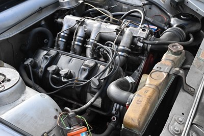 Lot 1973 Peugeot 504 Coupé