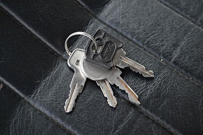 Lot 1973 Peugeot 504 Coupé