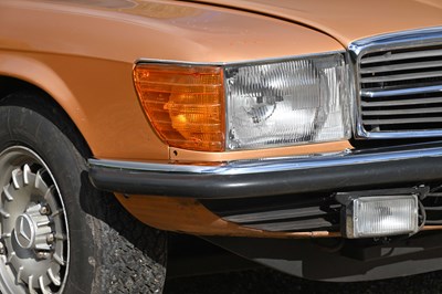 Lot 1972 Mercedes-Benz 350 SLC