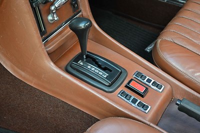 Lot 1972 Mercedes-Benz 350 SLC