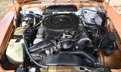 Lot 1972 Mercedes-Benz 350 SLC
