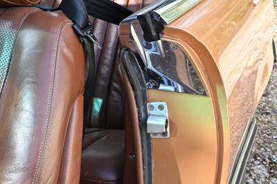 Lot 1972 Mercedes-Benz 350 SLC