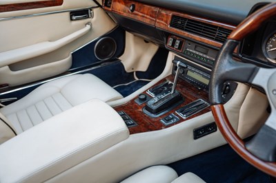 Lot 132 - 1989 Jaguar XJS Convertible