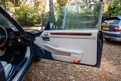 Lot 132 - 1989 Jaguar XJS Convertible