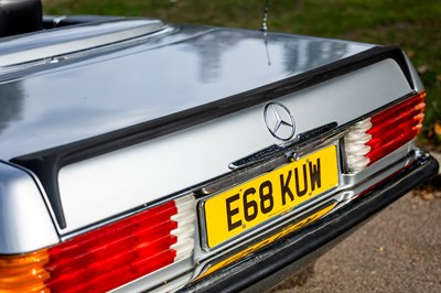 Lot 1987 Mercedes-Benz 420 SL