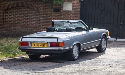 Lot 1987 Mercedes-Benz 420 SL
