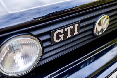 Lot 1993 Volkswagen Golf GTi Cabriolet Sportline Edition