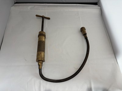 Lot 87 - Rolls-Royce Enots Oil Gun
