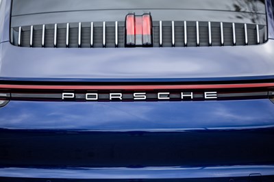 Lot 2019 Porsche 911/992 Carrera 4S