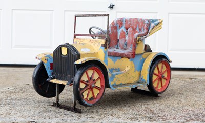 Lot 198 - Model T Fairground Ride