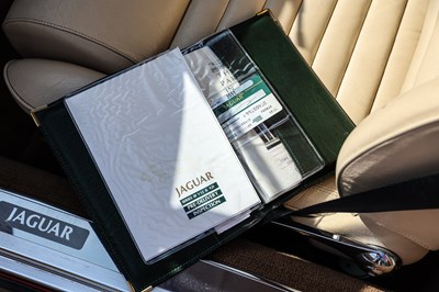 Lot 1988 Jaguar XJ-S V12