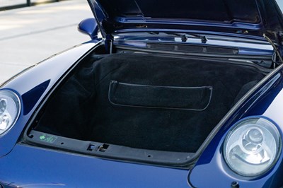 Lot 1994 Porsche 911/993 Carrera 2