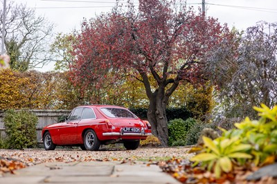 Lot 110 - 1972 MGB GT