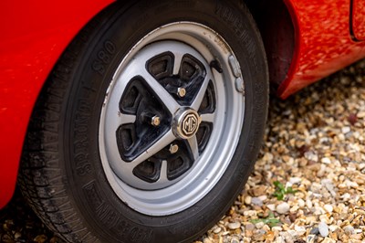 Lot 110 - 1972 MGB GT