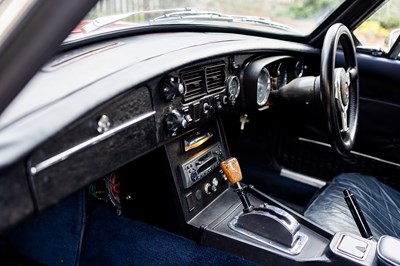 Lot 110 - 1972 MGB GT