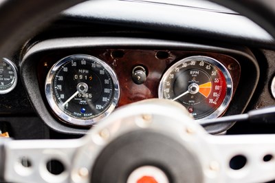 Lot 110 - 1972 MGB GT