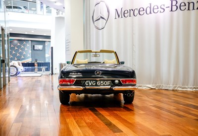 Lot 1968 Mercedes-Benz 280 SL ‘Pagoda’ (W113)