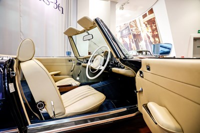 Lot 1968 Mercedes-Benz 280 SL ‘Pagoda’ (W113)