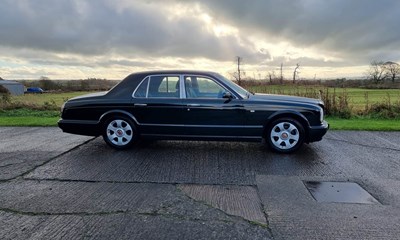 Lot 284 - 2000 Bentley Arnage Red Label