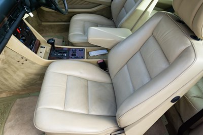 Lot 157 - 1990 Mercedes-Benz 500 SEC