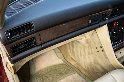 Lot 157 - 1990 Mercedes-Benz 500 SEC