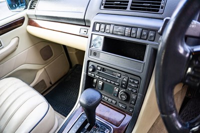 Lot 142 - 2001 Range Rover P38 4.0 HSE