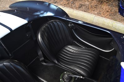 Lot 155 - 1999 AC Cobra CR427 by Crendon