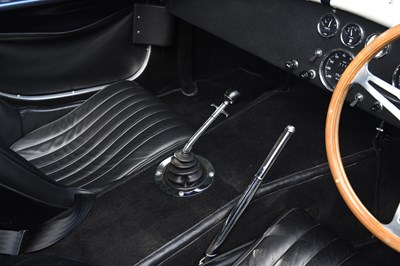 Lot 155 - 1999 AC Cobra CR427 by Crendon