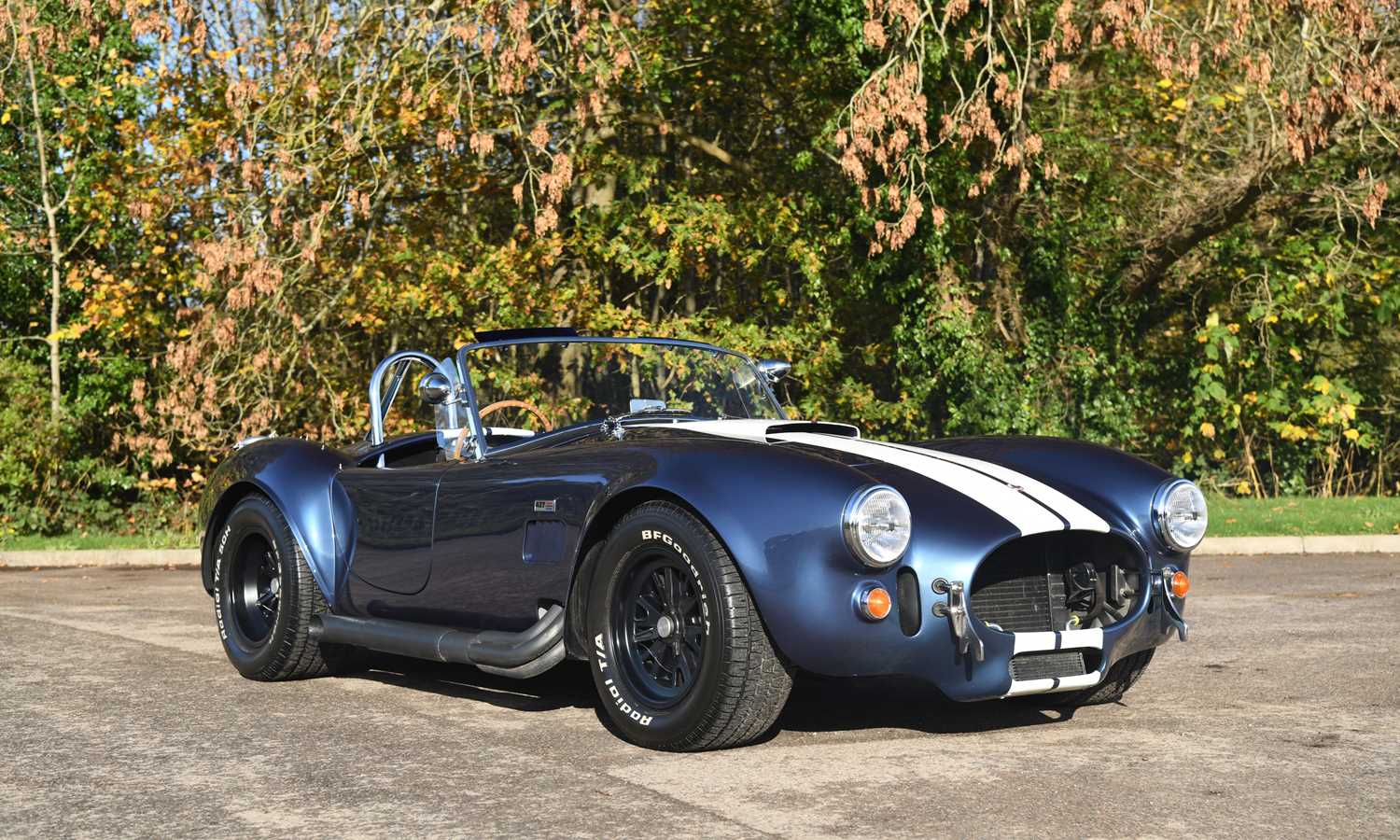 Lot 155 - 1999 AC Cobra CR427 by Crendon