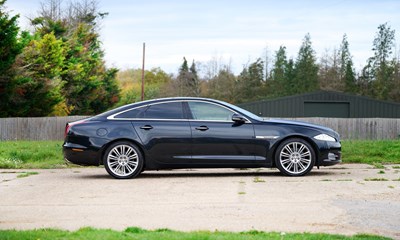 Lot 123 - 2011 Jaguar XJ 5.0 V8 Portfolio