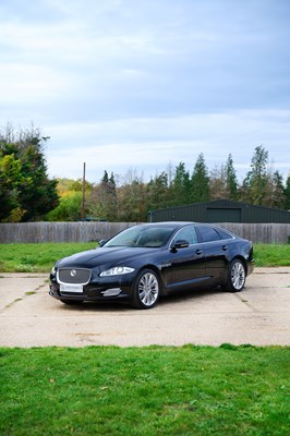 Lot 123 - 2011 Jaguar XJ 5.0 V8 Portfolio