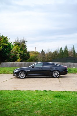 Lot 123 - 2011 Jaguar XJ 5.0 V8 Portfolio