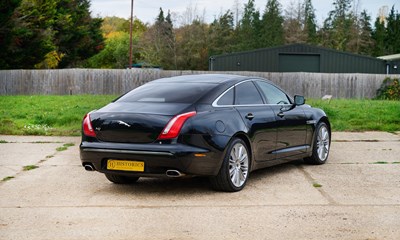 Lot 123 - 2011 Jaguar XJ 5.0 V8 Portfolio