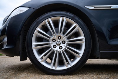 Lot 123 - 2011 Jaguar XJ 5.0 V8 Portfolio